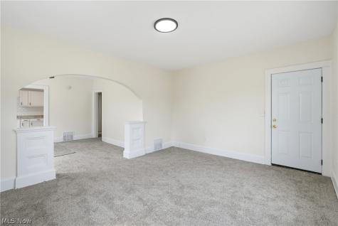 7822 Laumar Avenue Cleveland OH 44105