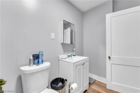 9607 Sophia Avenue Cleveland OH 44104