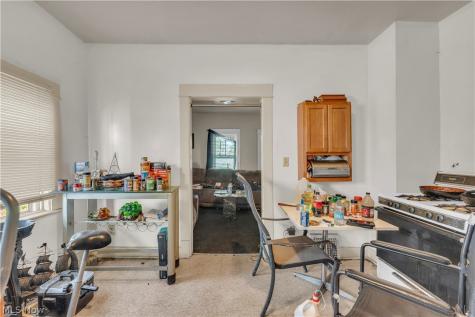 9607 Sophia Avenue Cleveland OH 44104