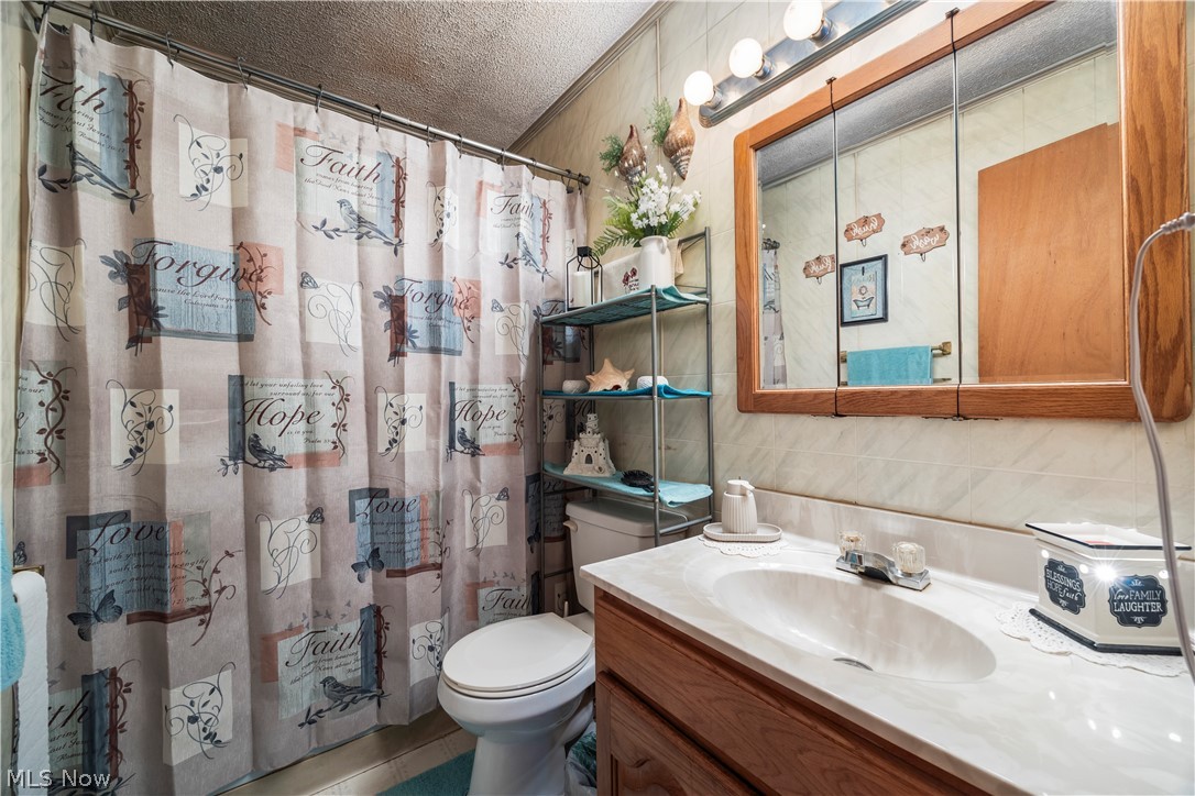 815 Edison Lane Port Clinton OH 43452