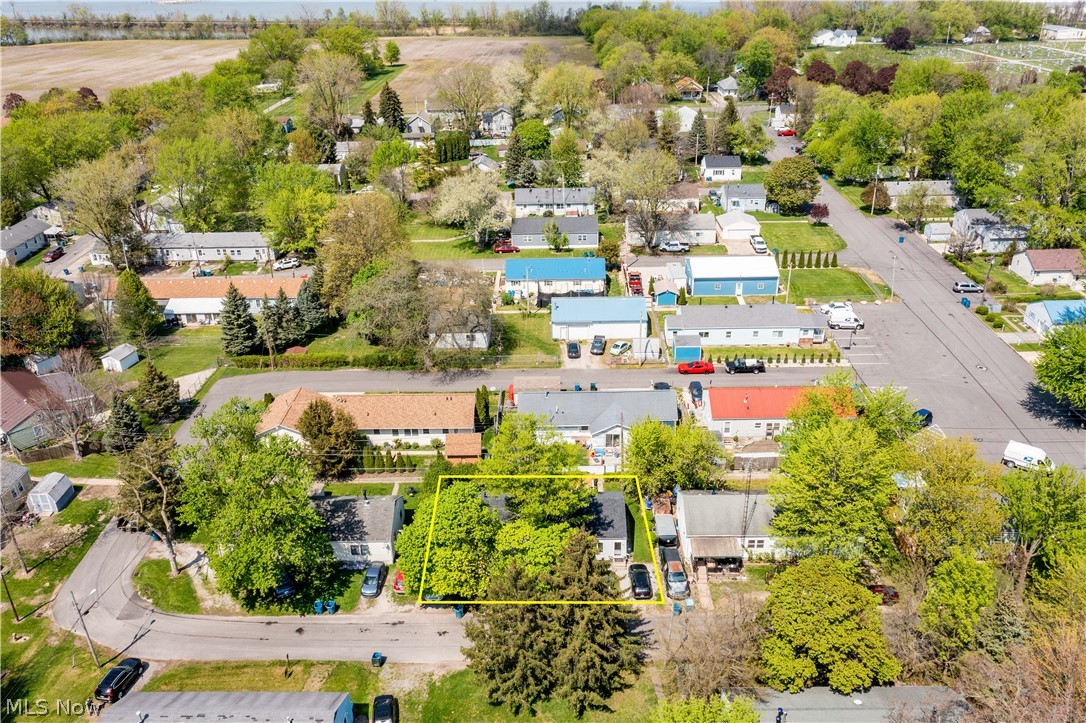 815 Edison Lane Port Clinton OH 43452