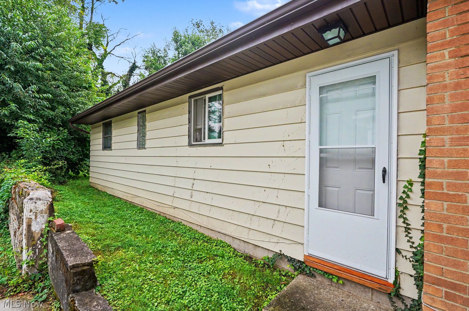 343 - 345 Julien Avenue Akron OH 44310