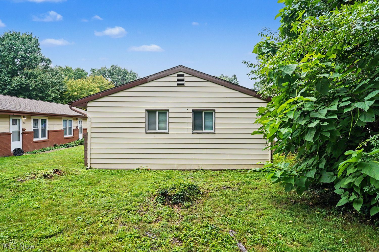 343 - 345 Julien Avenue Akron OH 44310