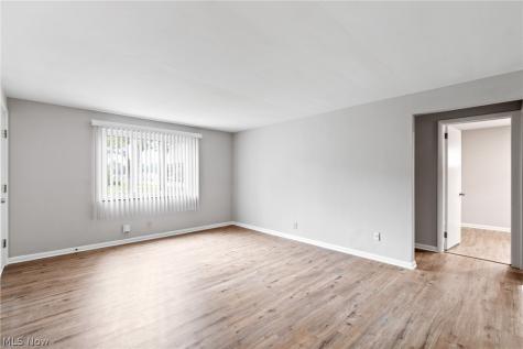 3293 7th Street Cuyahoga Falls OH 44221