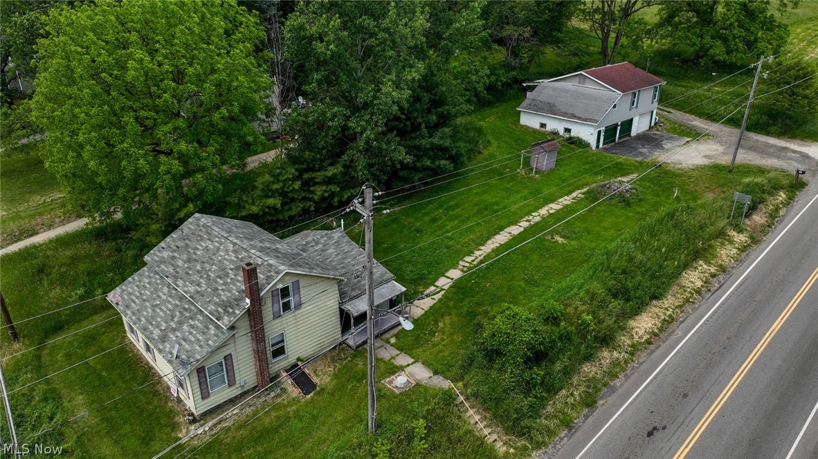 893 Norton Avenue Barberton OH 44203