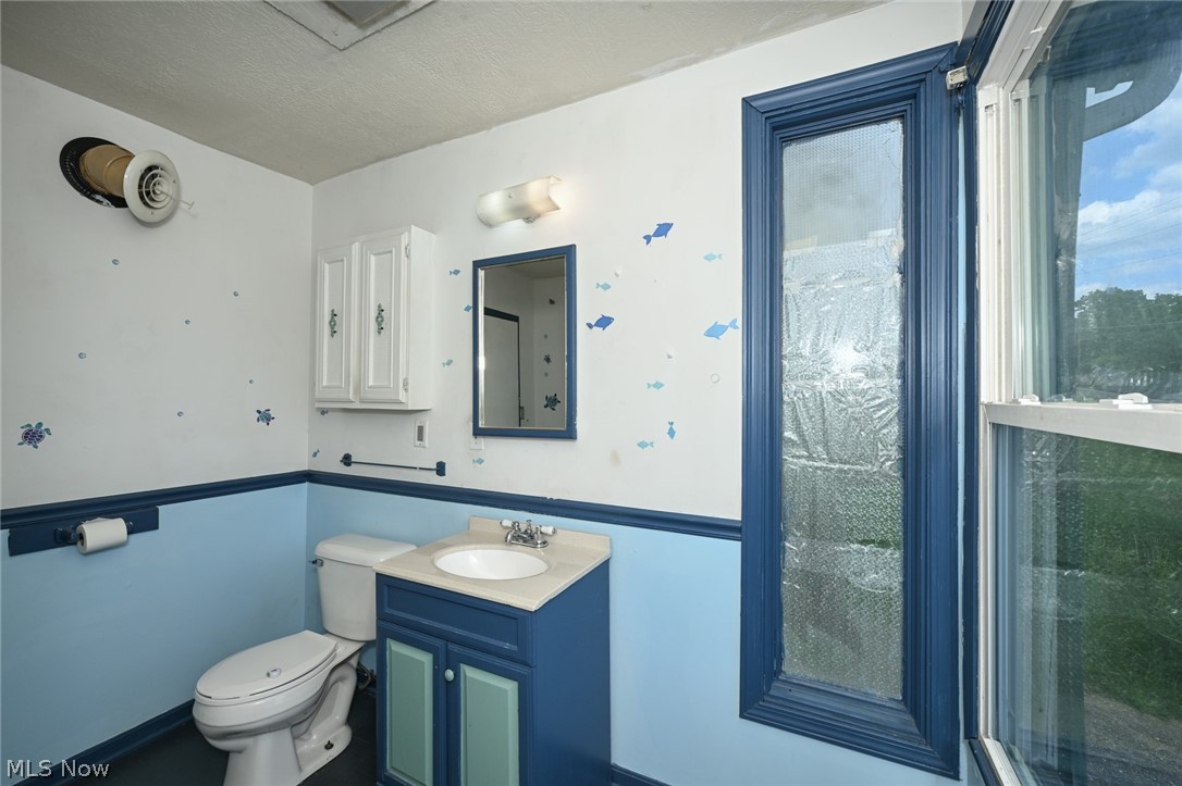 893 Norton Avenue Barberton OH 44203