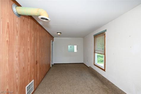893 Norton Avenue Barberton OH 44203