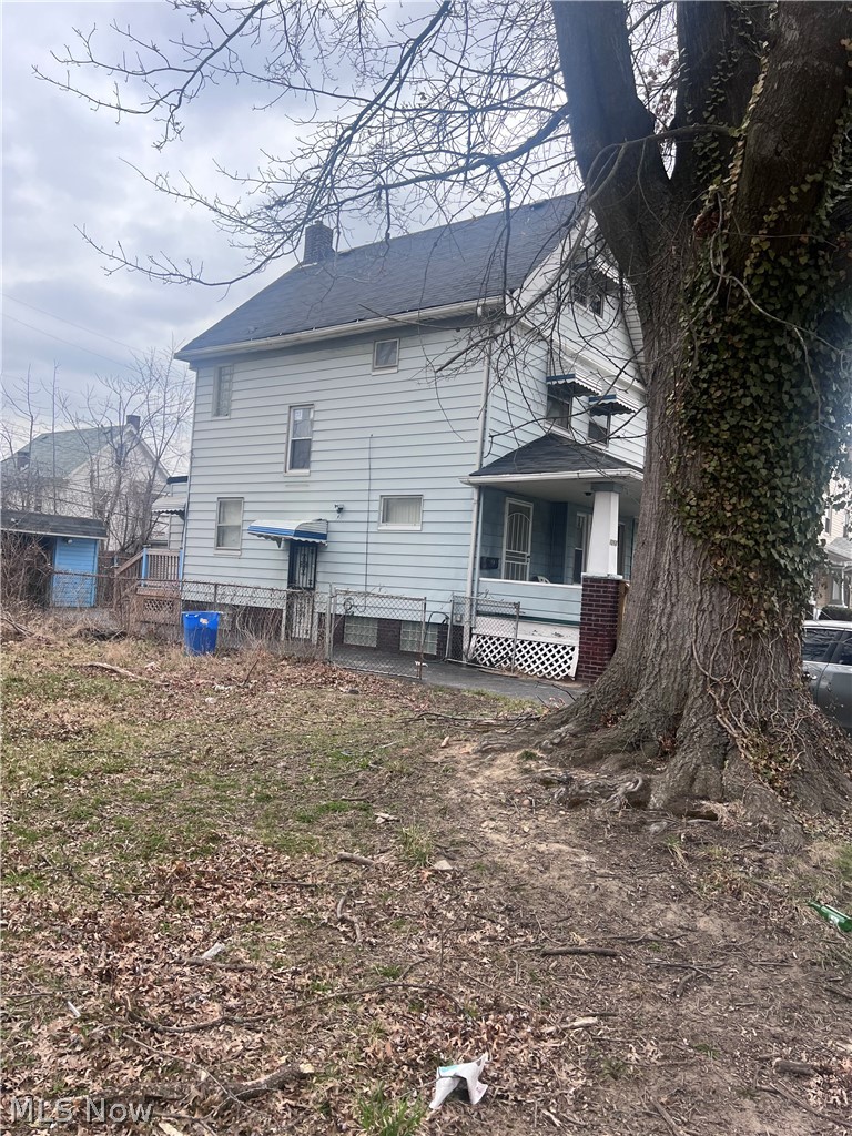 1261 E 134th Street East Cleveland OH 44112