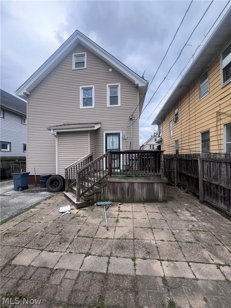 1261 E 134th Street East Cleveland OH 44112