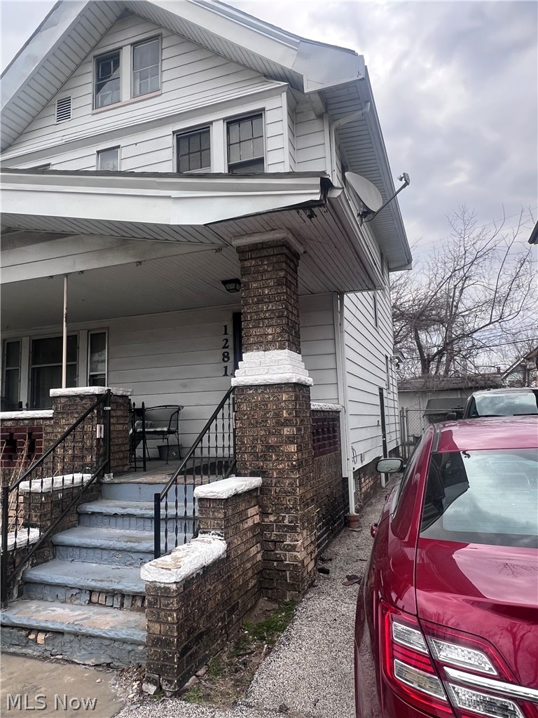 1261 E 134th Street East Cleveland OH 44112