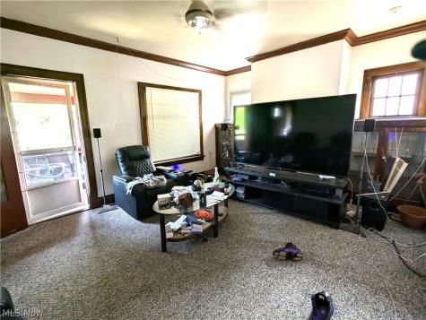 17812 E Park Drive Cleveland OH 44119