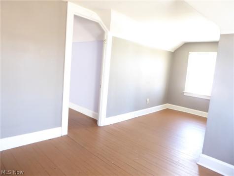 2179 Edgewood Road Cleveland Heights OH 44118