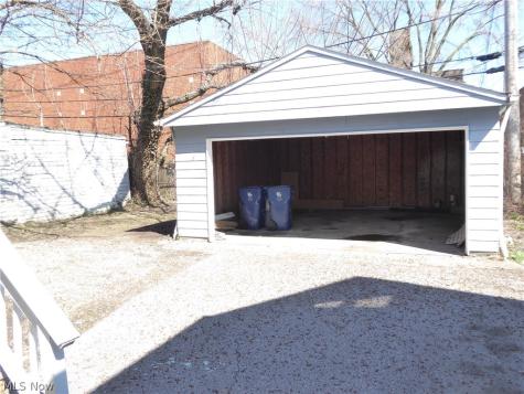 2179 Edgewood Road Cleveland Heights OH 44118