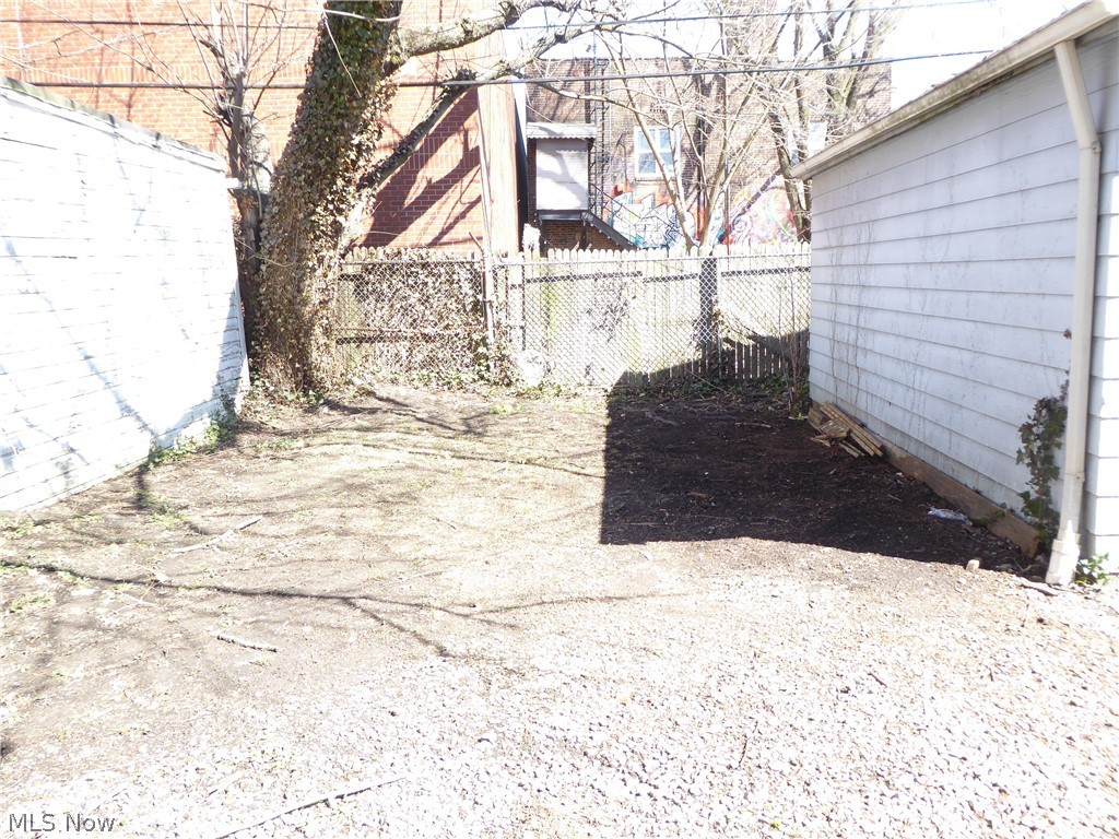 2179 Edgewood Road Cleveland Heights OH 44118