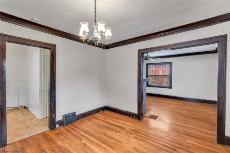 3328 Kildare Road Cleveland Heights OH 44118