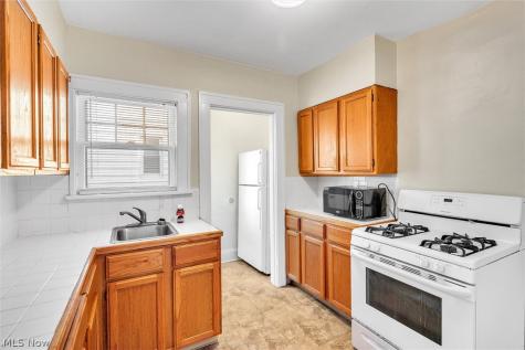 3328 Kildare Road Cleveland Heights OH 44118