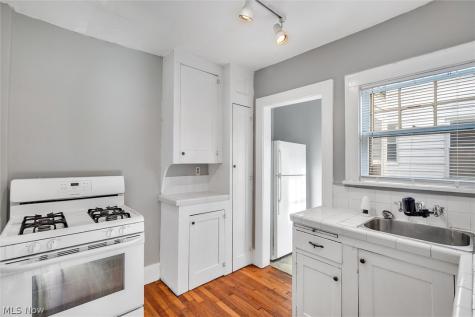 3328 Kildare Road Cleveland Heights OH 44118
