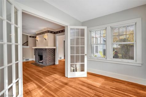 3328 Kildare Road Cleveland Heights OH 44118