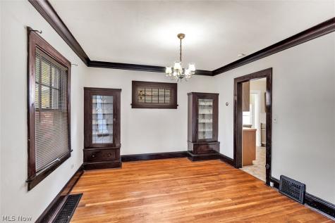 3328 Kildare Road Cleveland Heights OH 44118
