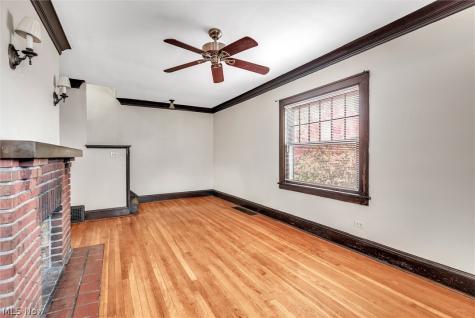 3328 Kildare Road Cleveland Heights OH 44118