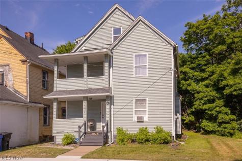 2334 E 97th Street Cleveland OH 44106