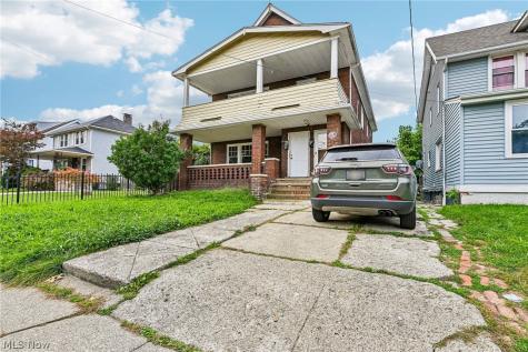 944 Rondel Road Cleveland OH 44110
