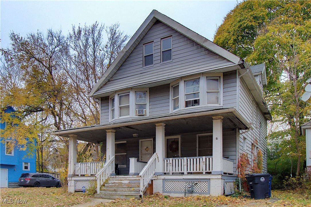 11909 Phillips Avenue Cleveland OH 44108