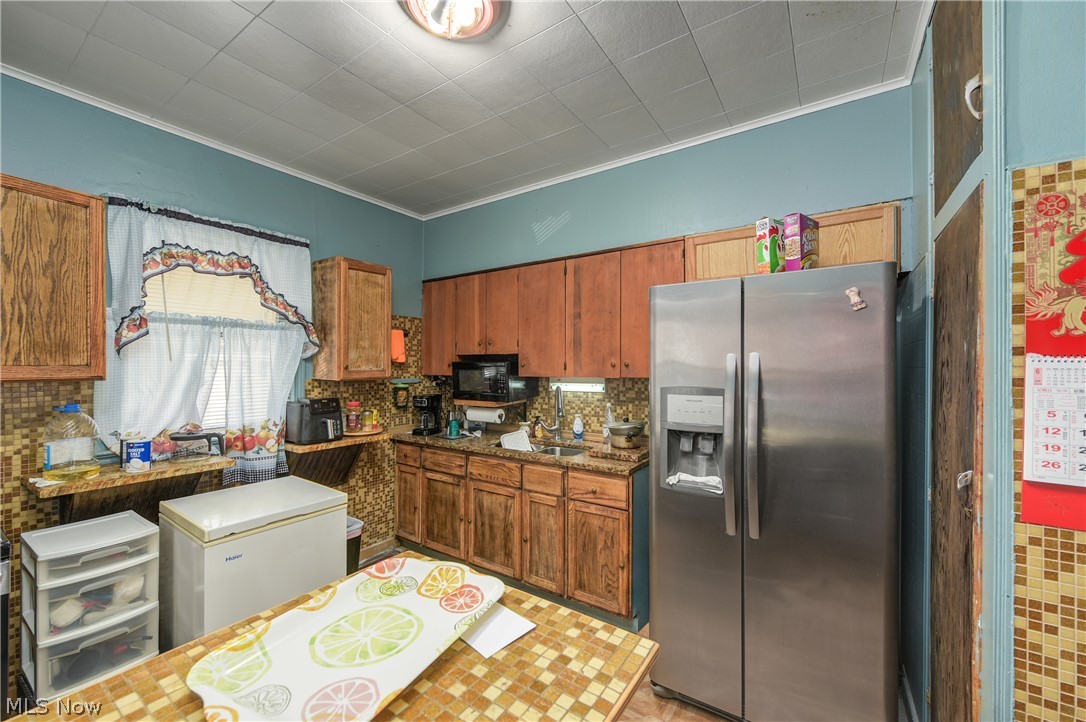 3097 Bradwell Avenue Cleveland OH 44109
