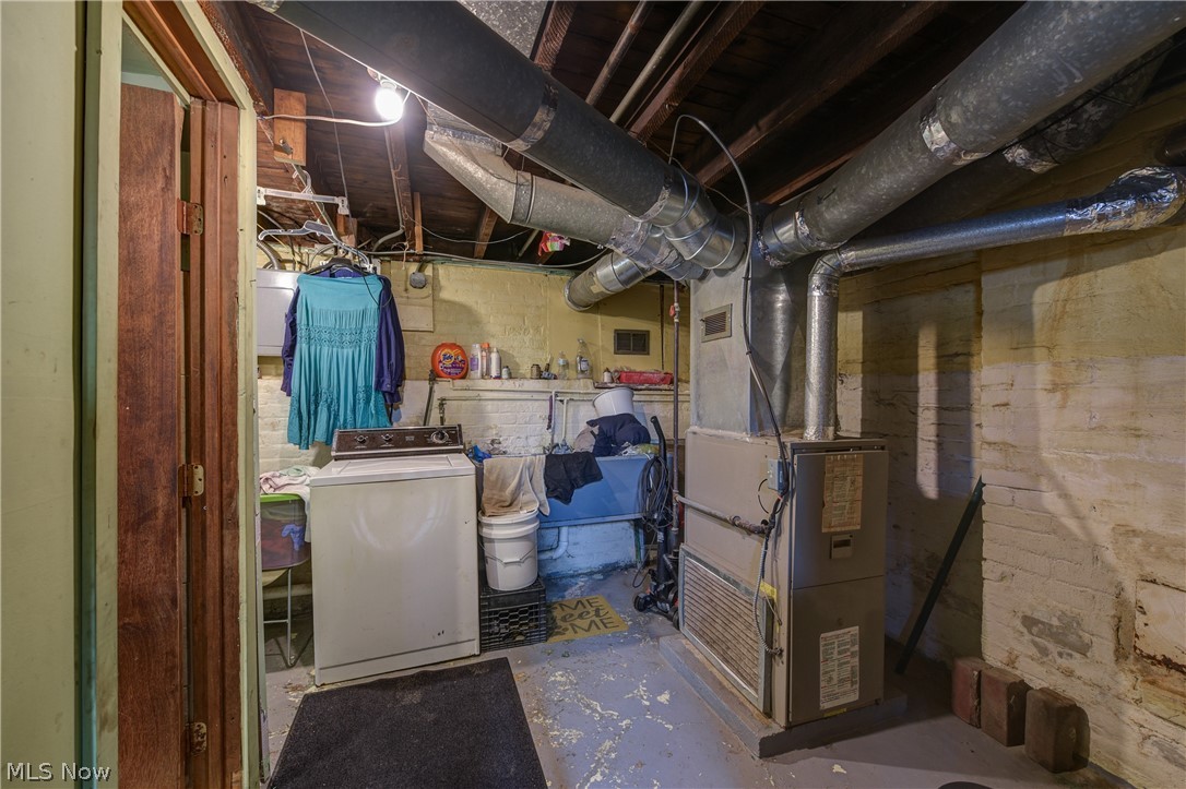 3097 Bradwell Avenue Cleveland OH 44109