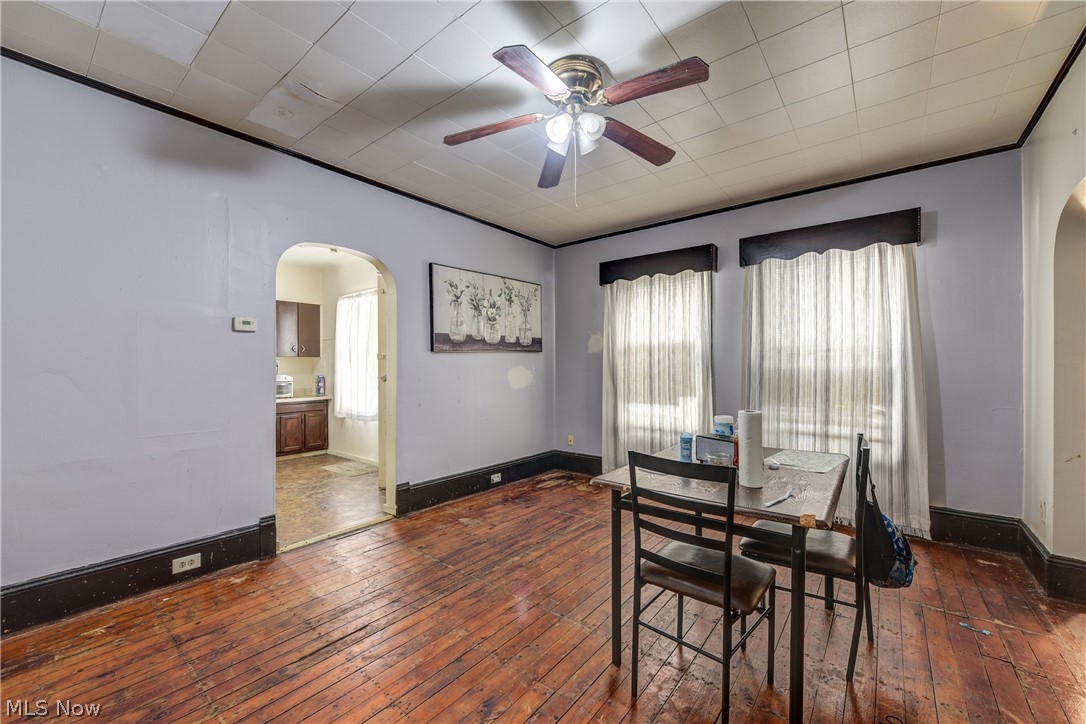 3097 Bradwell Avenue Cleveland OH 44109