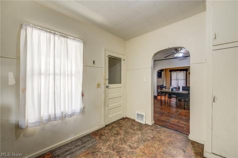 3097 Bradwell Avenue Cleveland OH 44109