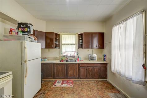 3097 Bradwell Avenue Cleveland OH 44109