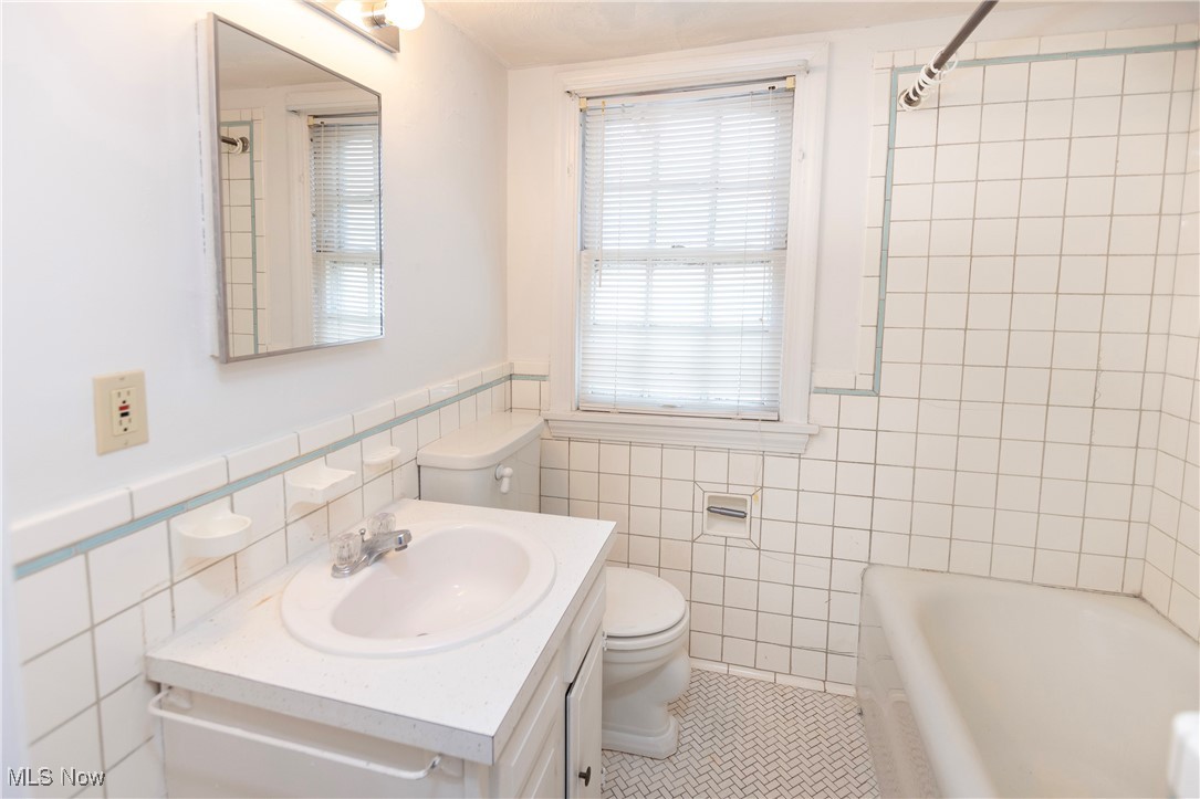 3666 Lindholm Road Shaker Heights OH 44120