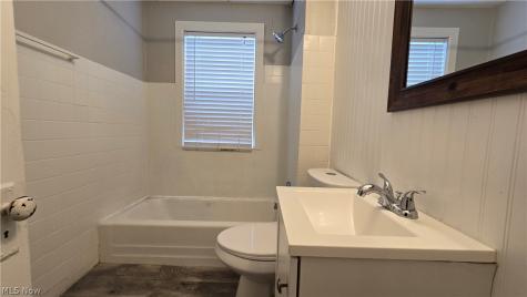 5240 State Road Parma OH 44134