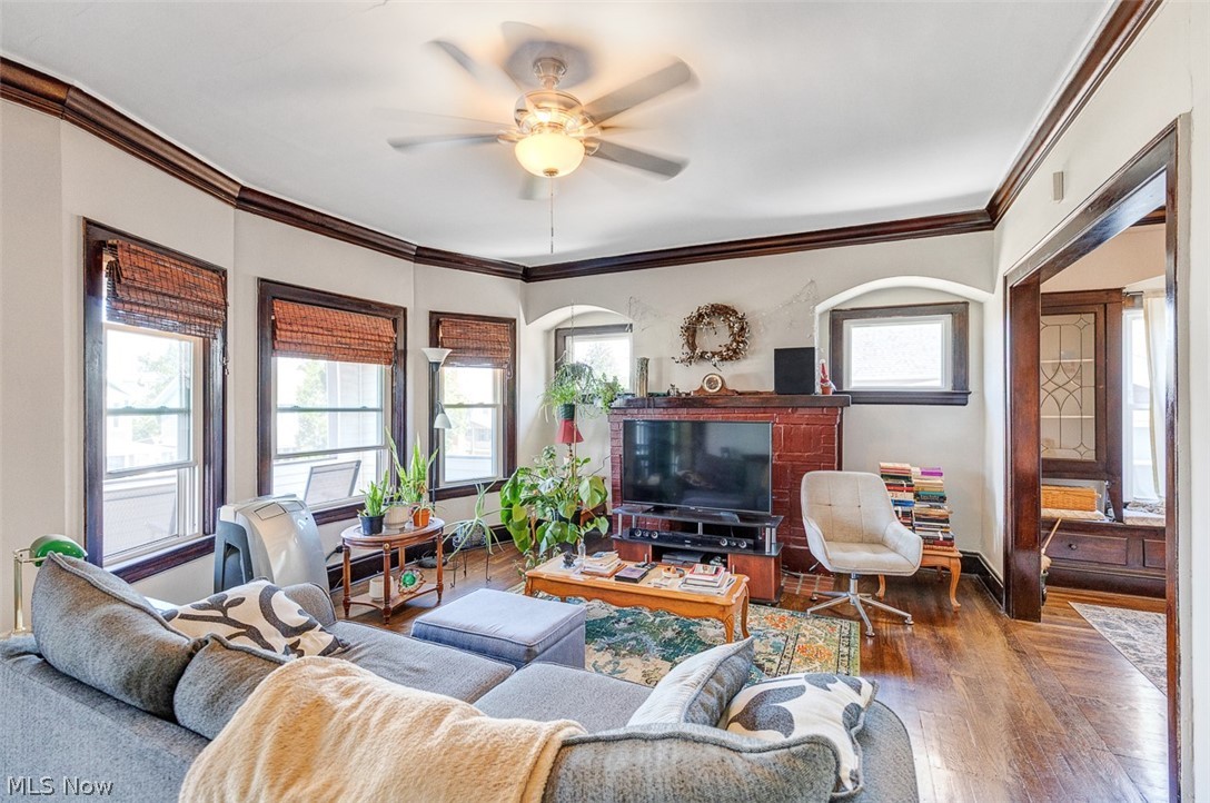 2095 Wyandotte Avenue Lakewood OH 44107