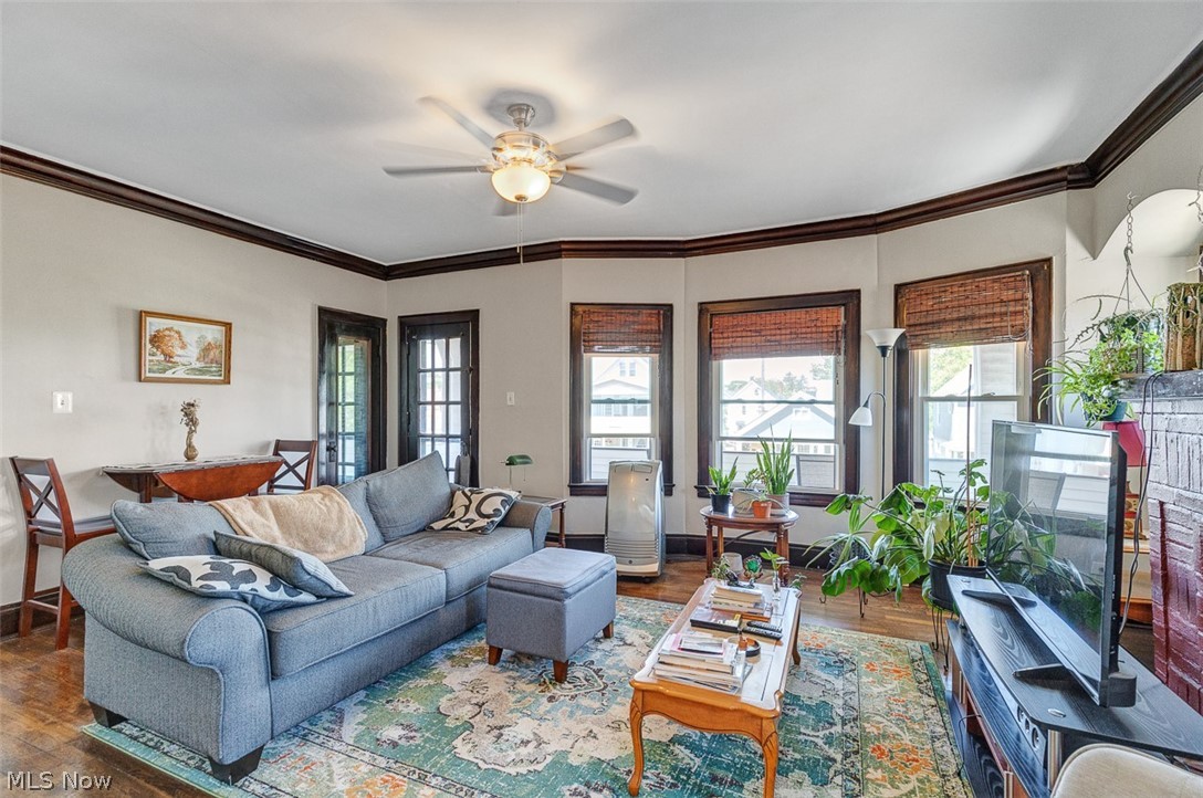 2095 Wyandotte Avenue Lakewood OH 44107