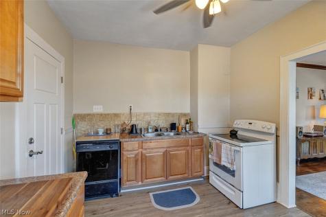 2095 Wyandotte Avenue Lakewood OH 44107