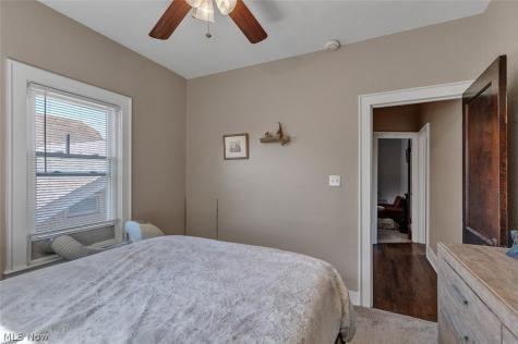 2095 Wyandotte Avenue Lakewood OH 44107