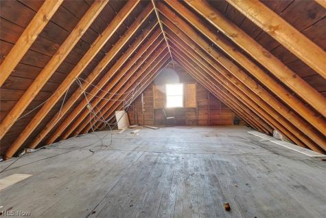 2095 Wyandotte Avenue Lakewood OH 44107