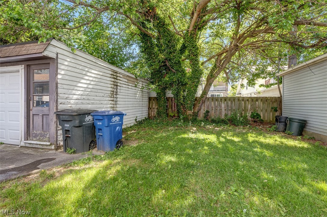 2095 Wyandotte Avenue Lakewood OH 44107
