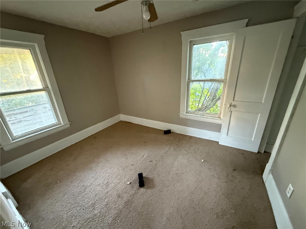 653 E 159th Street Cleveland OH 44110
