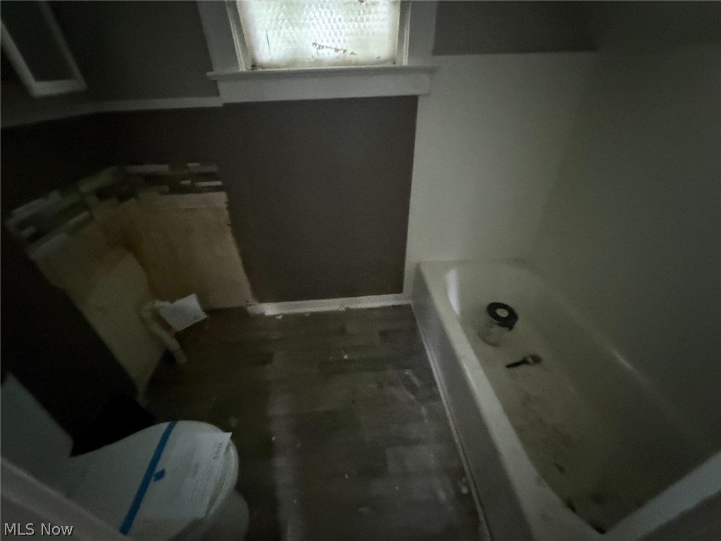 653 E 159th Street Cleveland OH 44110