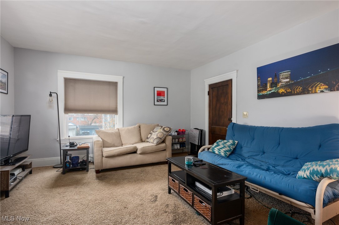 1286 Fry Avenue Lakewood OH 44107