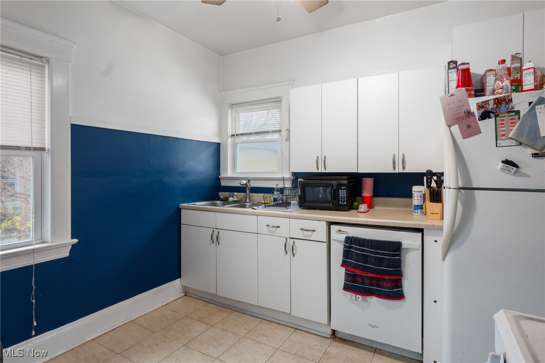 1286 Fry Avenue Lakewood OH 44107