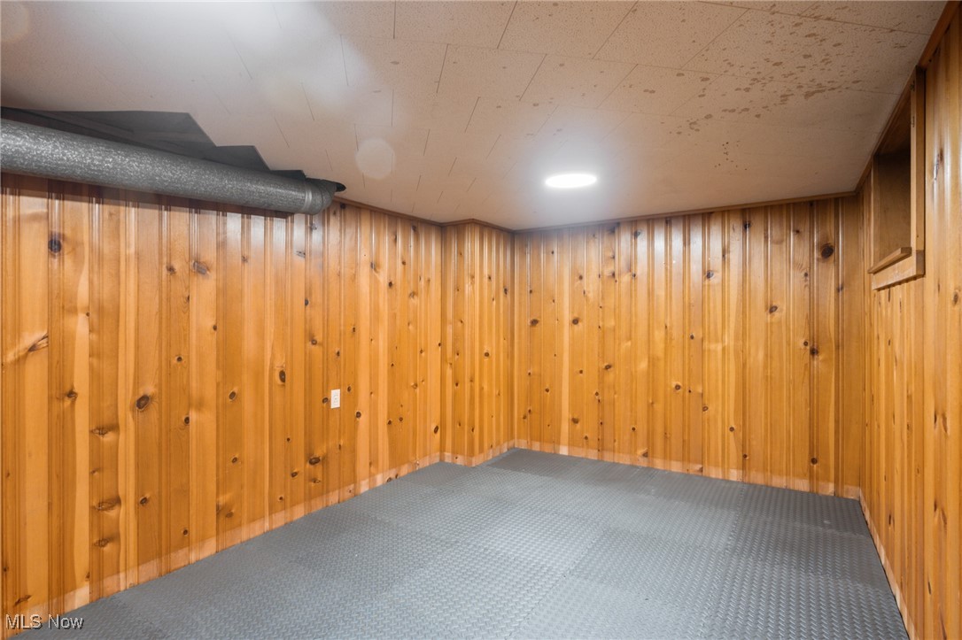 1286 Fry Avenue Lakewood OH 44107