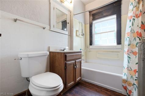 3407 Daisy Avenue Cleveland OH 44109