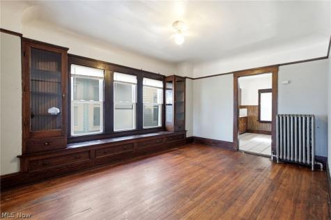 3407 Daisy Avenue Cleveland OH 44109