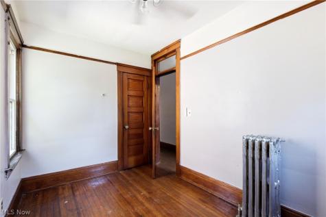 3407 Daisy Avenue Cleveland OH 44109