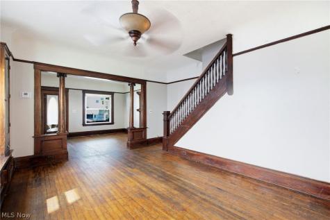3407 Daisy Avenue Cleveland OH 44109