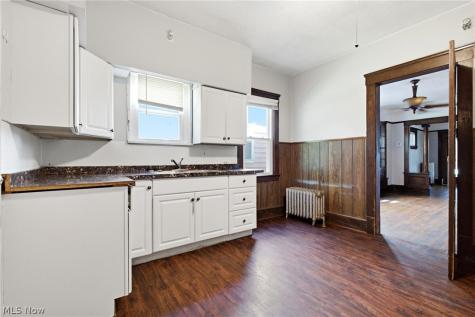 3407 Daisy Avenue Cleveland OH 44109